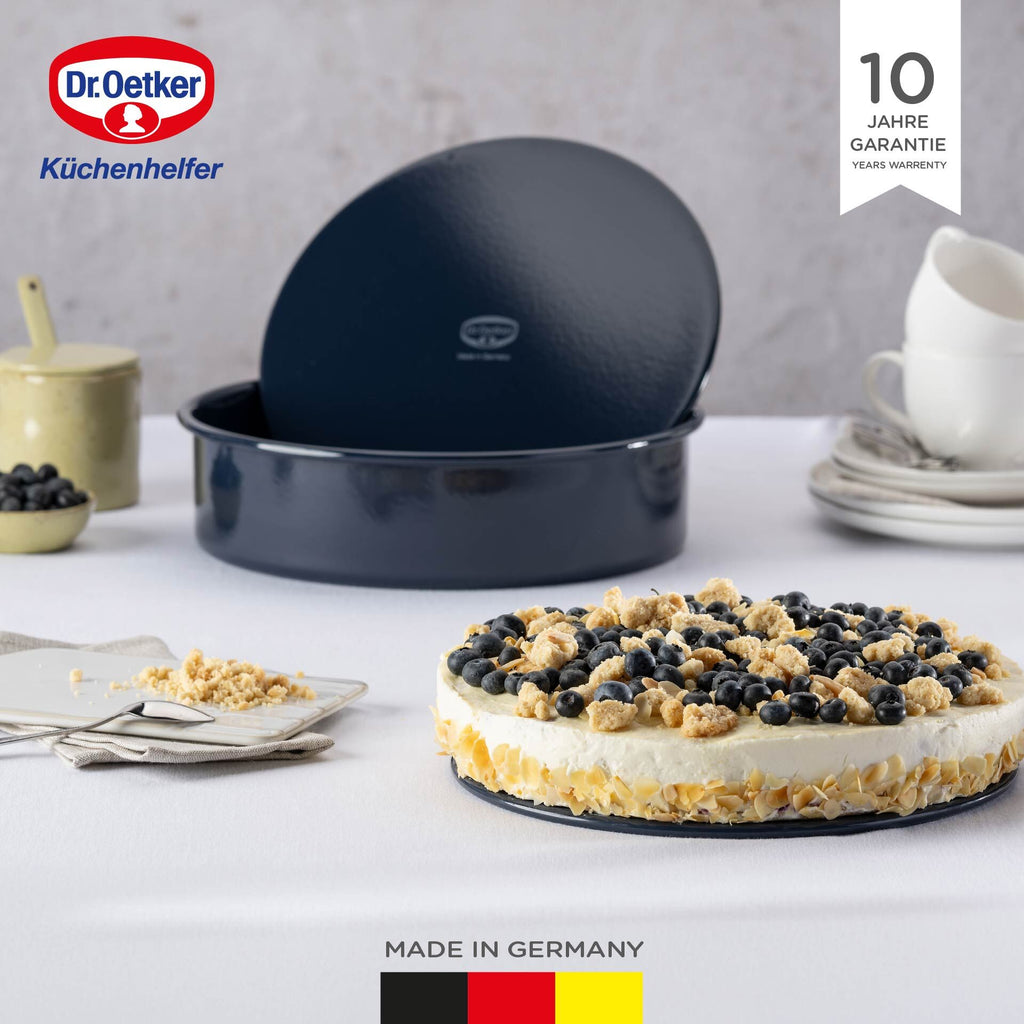 Bakeform med løftbunn emaljert Ø28 cm PFAS-fri - Dr. Oetker montert i ovn