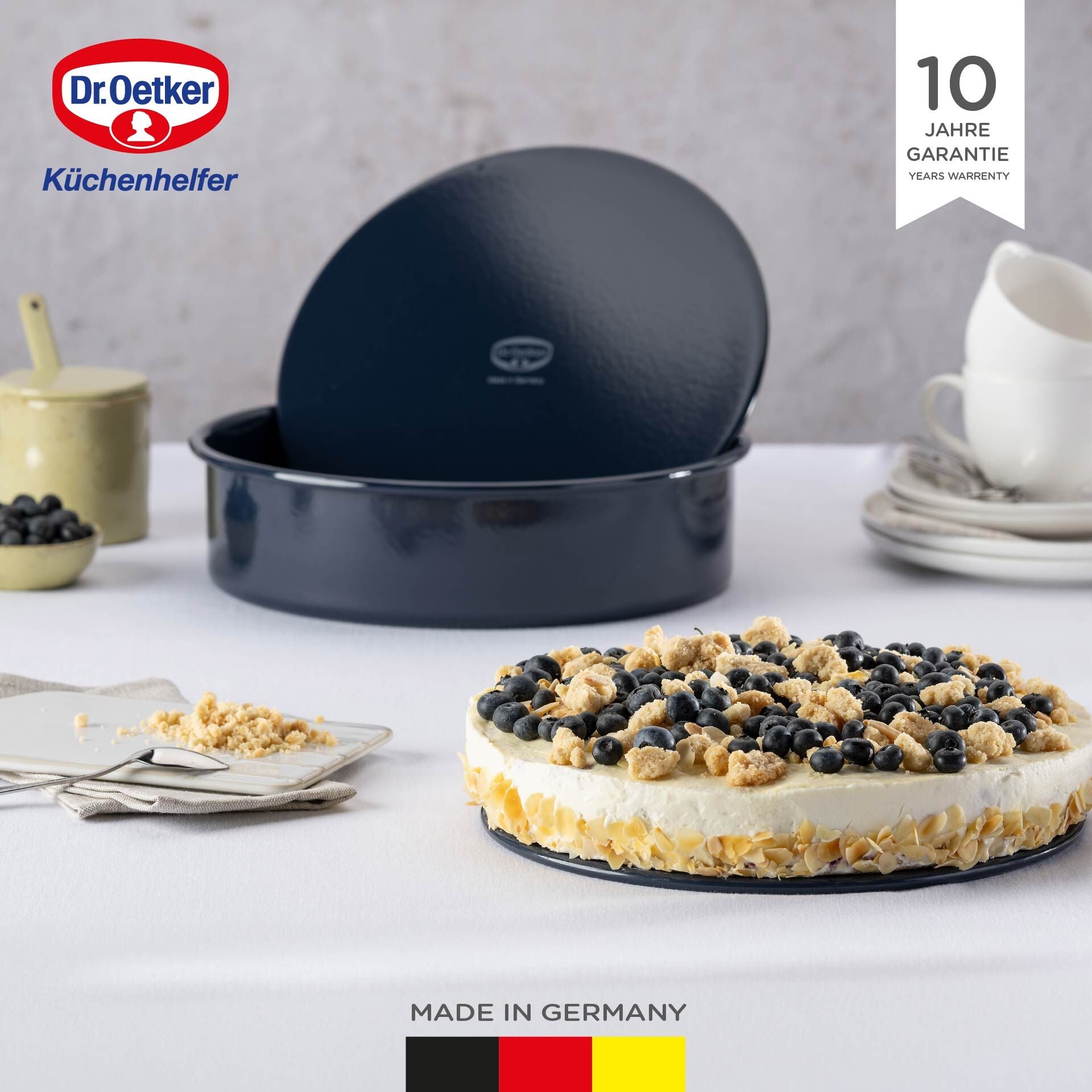 Bakeform med løftbunn emaljert Ø28 cm PFAS-fri - Dr. Oetker montert i ovn