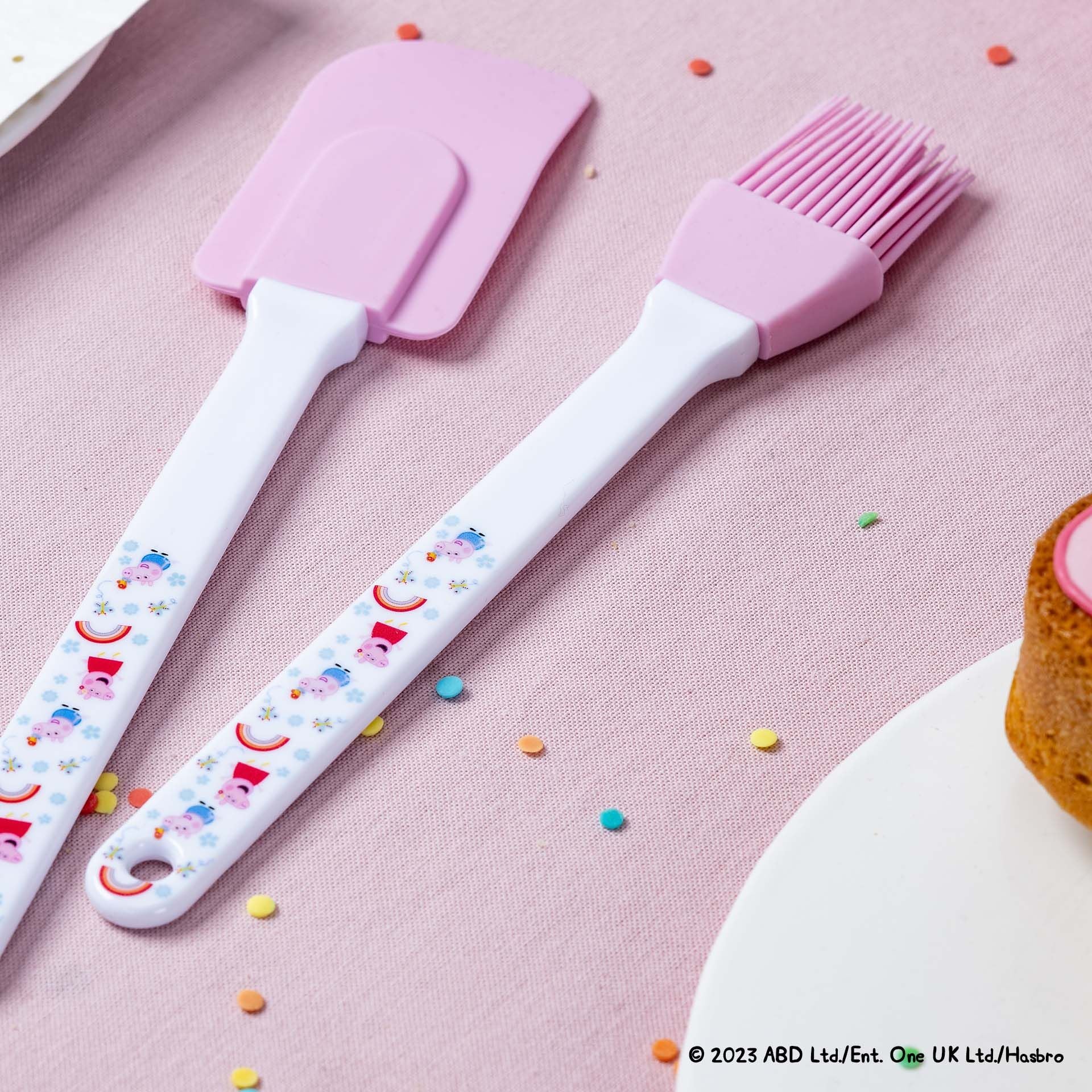 Bakekost silikon 40 mm Peppa Pig for barn - Dr. Oetker detalj