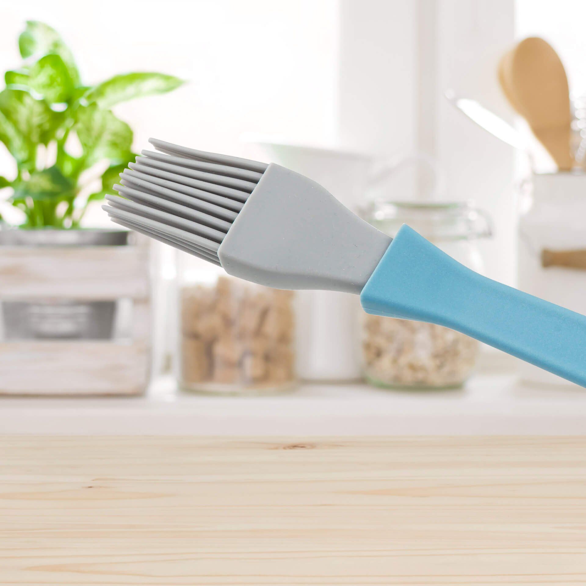 Bakekost silikon Sweet Sensation 3 cm med plasthåndtak montert