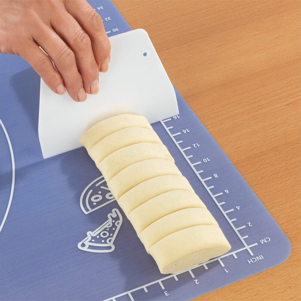 Montert bakematte silikon non-stick 70×50 cm med deigskraper og oppskriftshefte