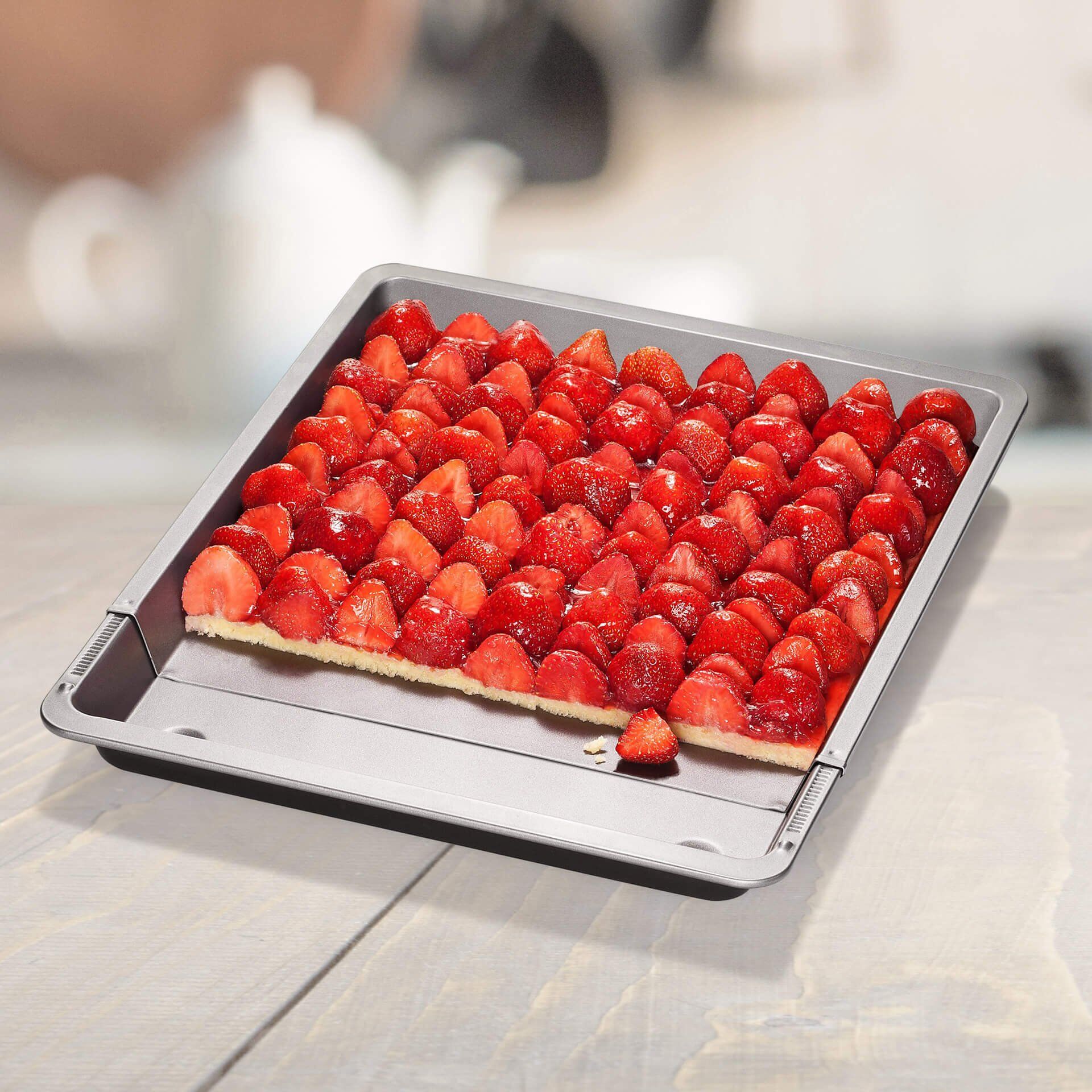 Detaljbilde av non-stick belegget på Bakeplate justerbar 37-52 cm non-stick - Dr. Oetker