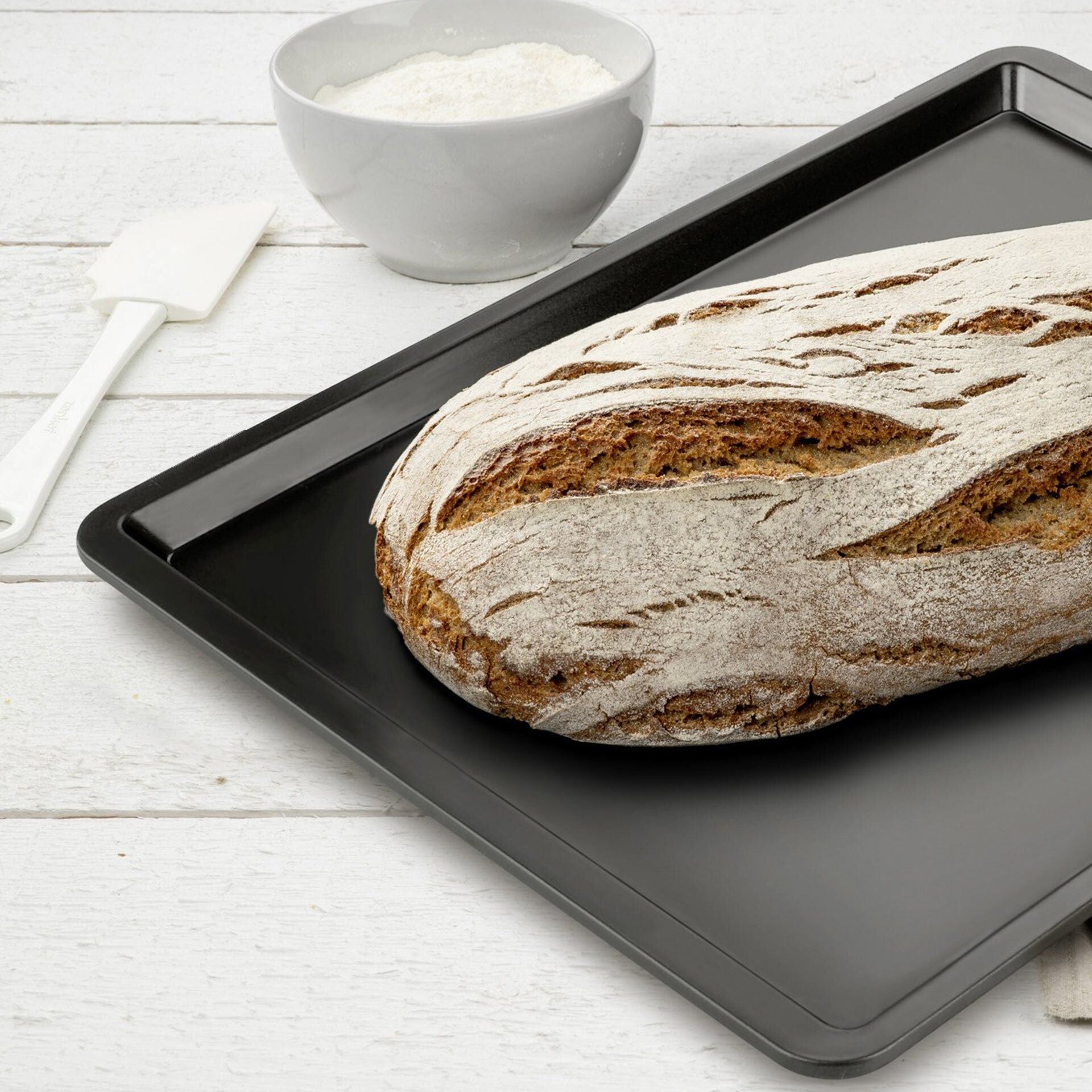 Bakeplate non-stick 42x32 cm Black Metallic - Zenker montert i ovn