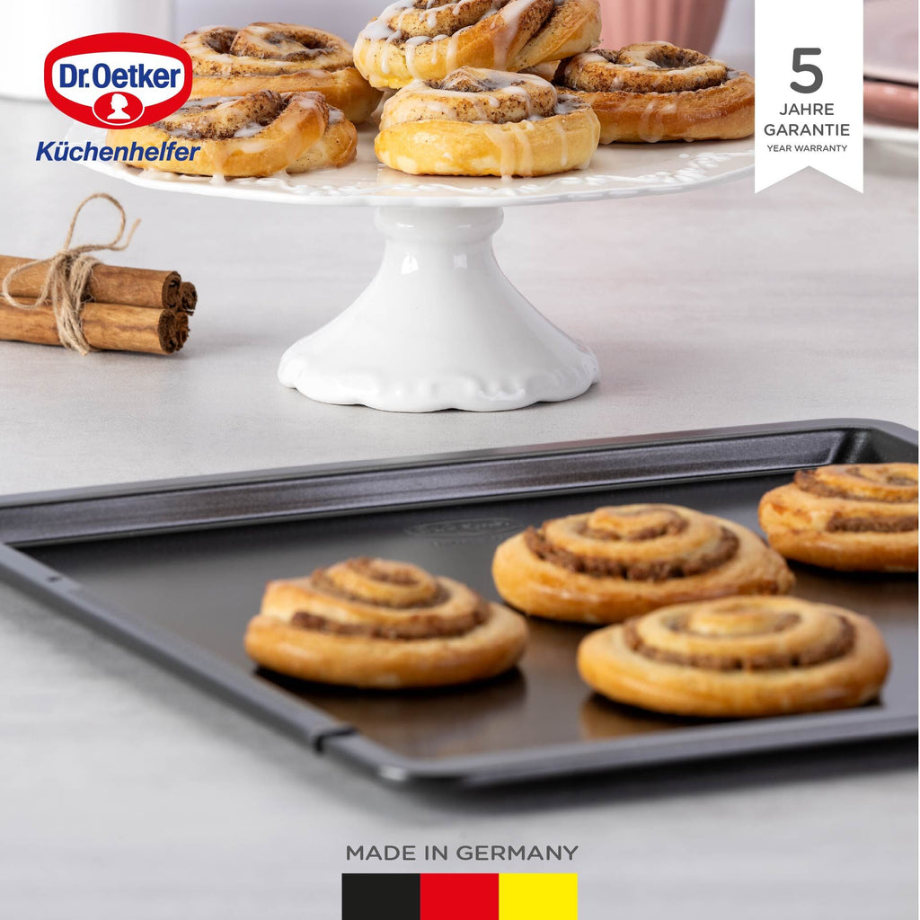 Bakeplate uttrekkbar 33-52 cm non-stick PFAS-fri Dr. Oetker montert i ovn