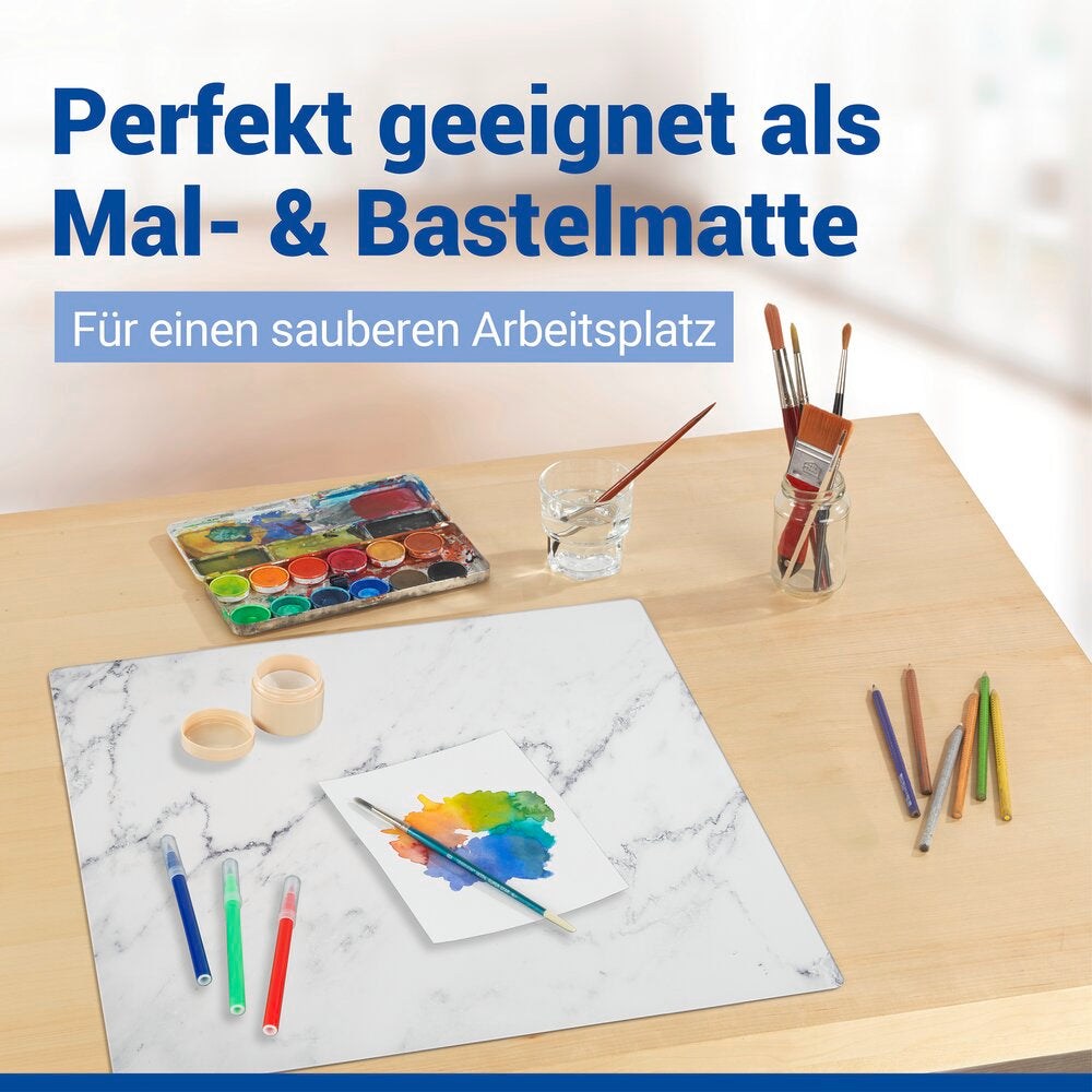 Oversiktsbilde av beskyttelsesmatte for koketopp 60x52 cm hvit marmormønster