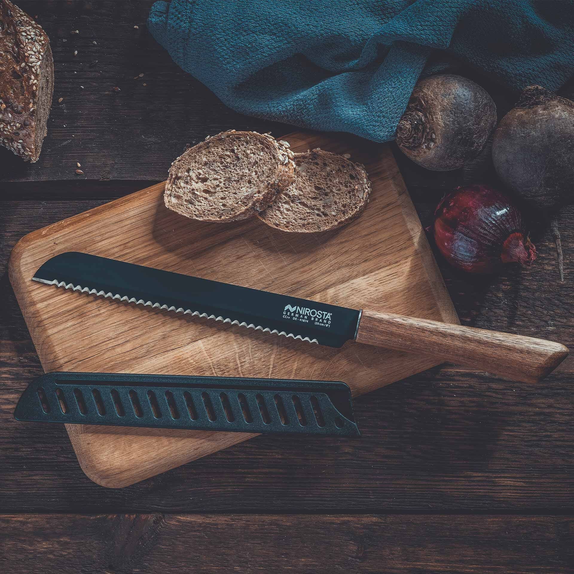 Brødkniv Flow 20 cm rustfritt stål med akasieskaft bakside