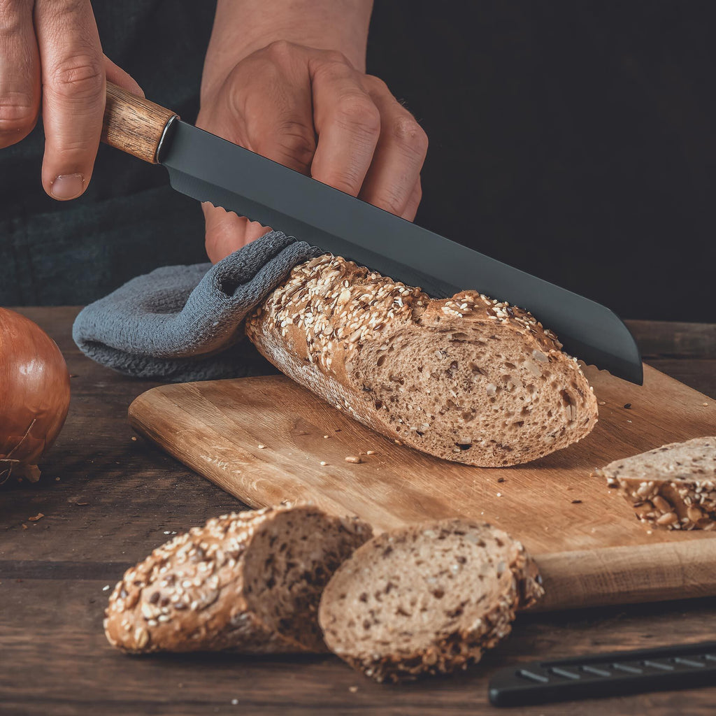 Detaljbilde av Brødkniv Flow 20 cm rustfritt stål med akasieskaft