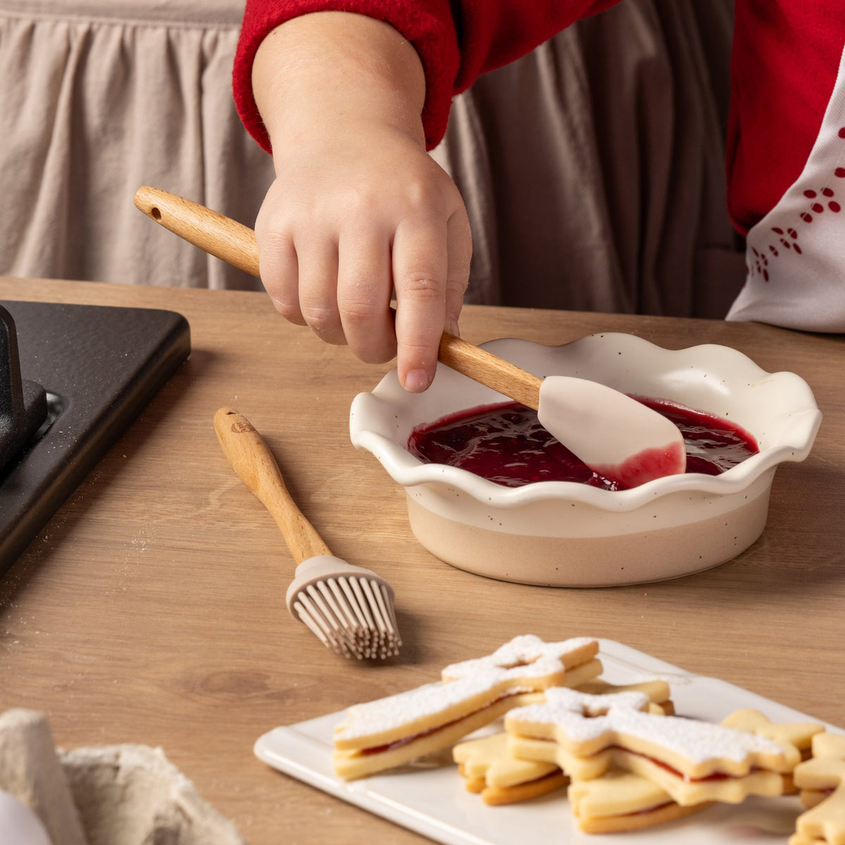 Nærbilde av silikonhodene på Deigskraper og bakekost 21 cm 2-delt Holiday Joy - Dr. Oetker