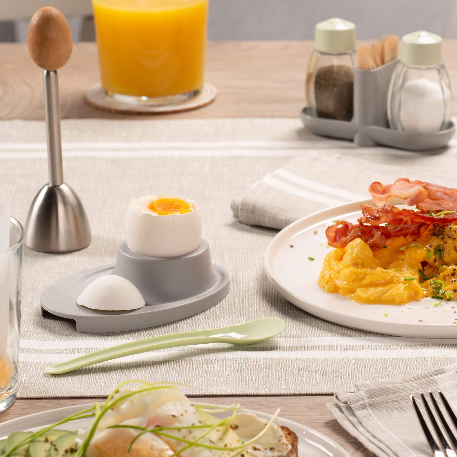 Eggbeger Eco biobasert plast 2 stk grå montert på bord