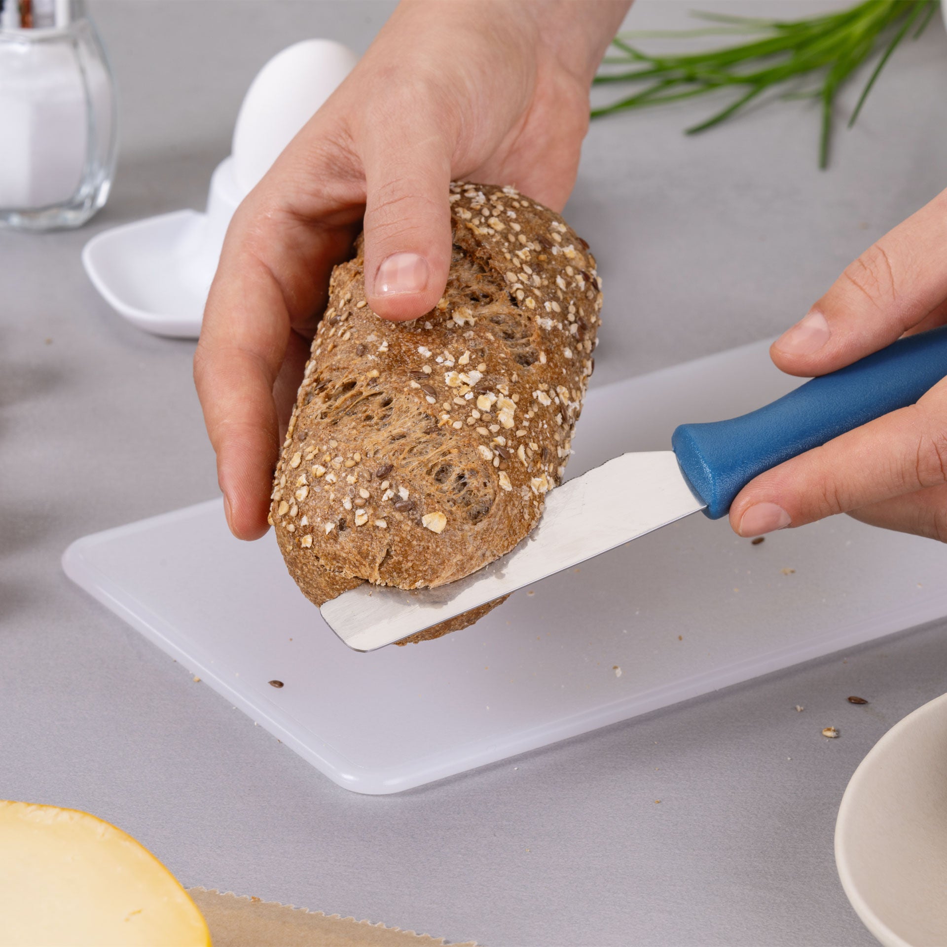 Frokostkniv Essential 9,5 cm tannet egg rustfritt stål nærbilde av blad