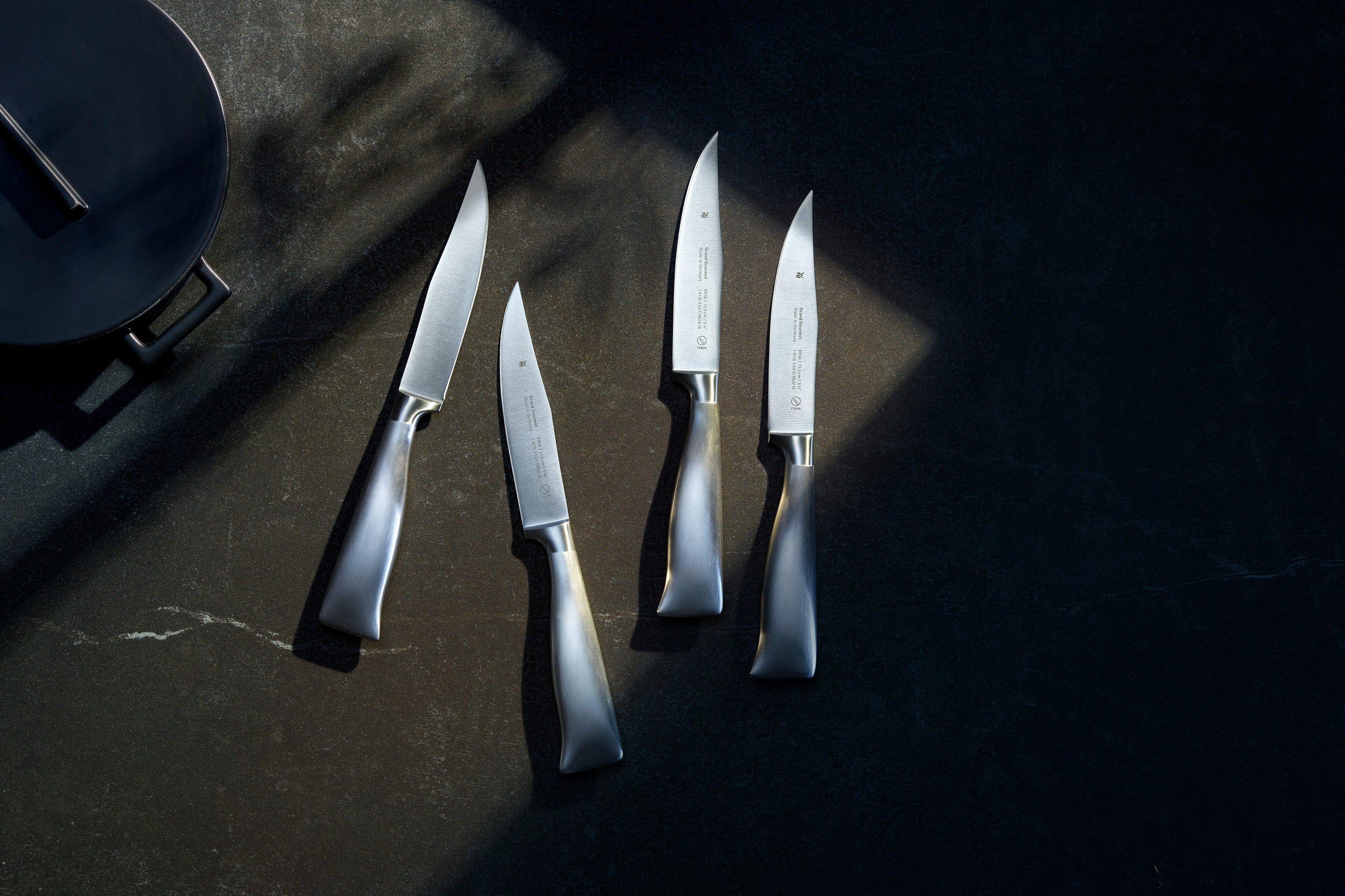 Detalj av Grand Gourmet steakkniver sett 4 deler smidd spesialstål - WMF