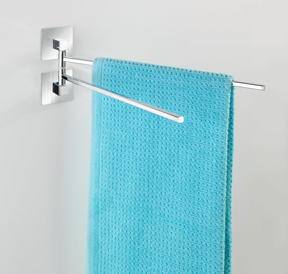 Nærbilde av rustfritt stål overflate på Håndkleholder rustfritt stål 2 armer Quadro uten boring