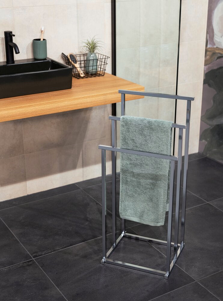 Detalj av Håndklestativ Quadro med 3 stenger rustfritt stål