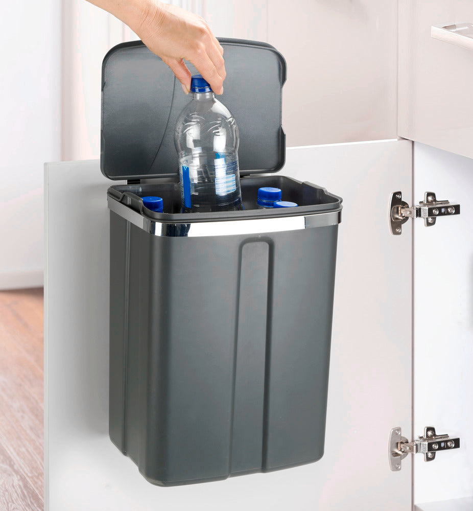 Hengende søppelbøtte 12 L grå plast for skapdør med åpent lokk