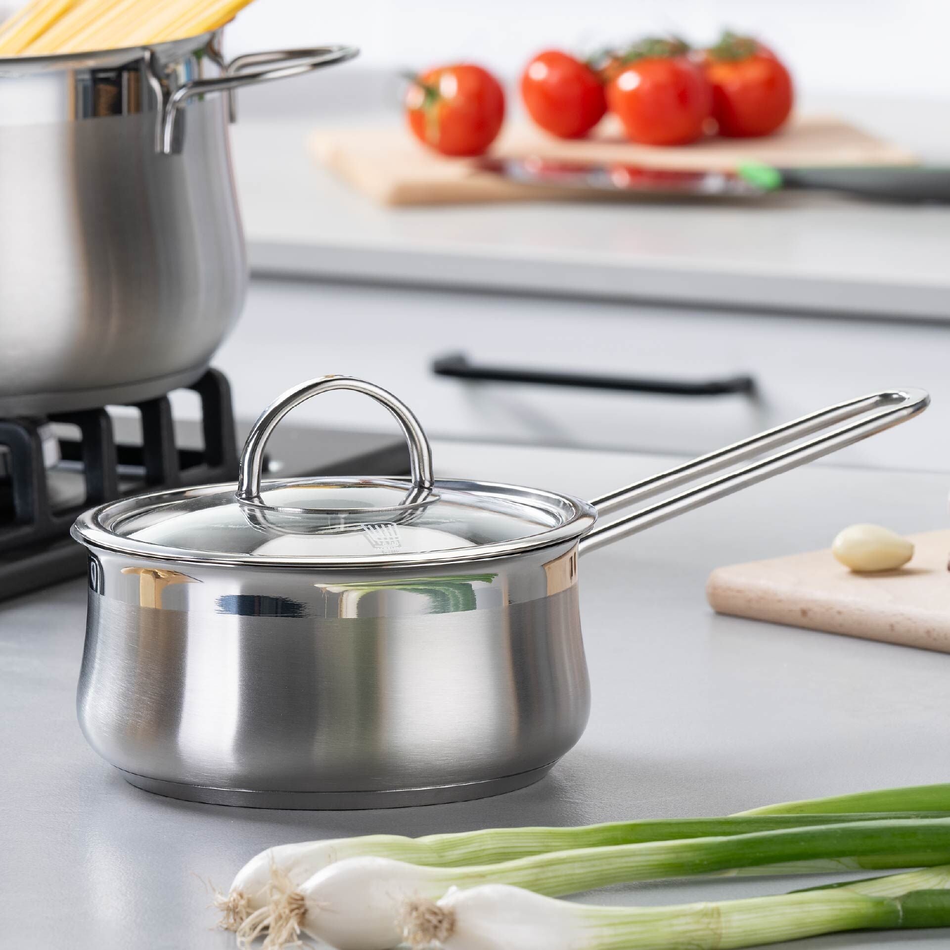 Kasserolle rustfritt stål med glasslokk Ø16 cm bakside