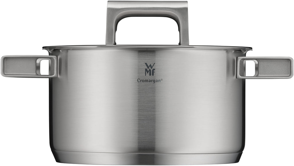 Montert Kjele med lokk 20 cm rustfritt stål Ultimate Cool+ 3,4 L - WMF på kokeplate