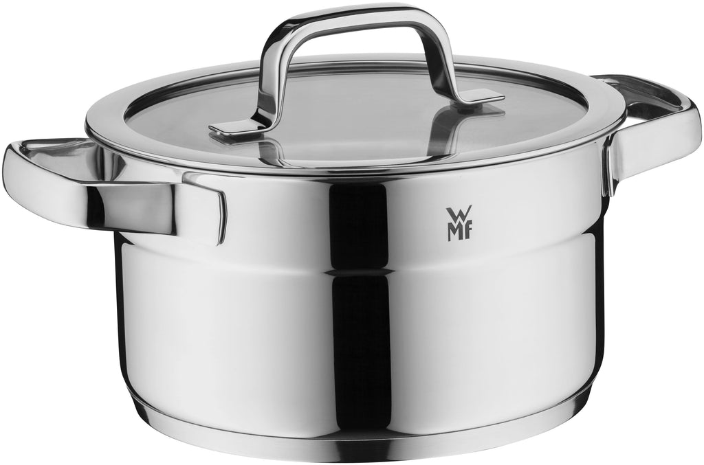 Kjele med lokk Compact Cuisine rustfritt stål 20 cm forfra