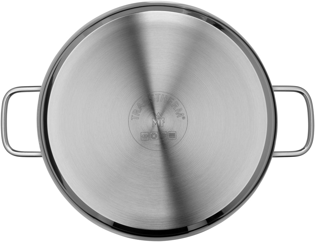 Kjele med lokk Diadem Plus rustfritt stål 24 cm 6,5 L montert på kokeplate