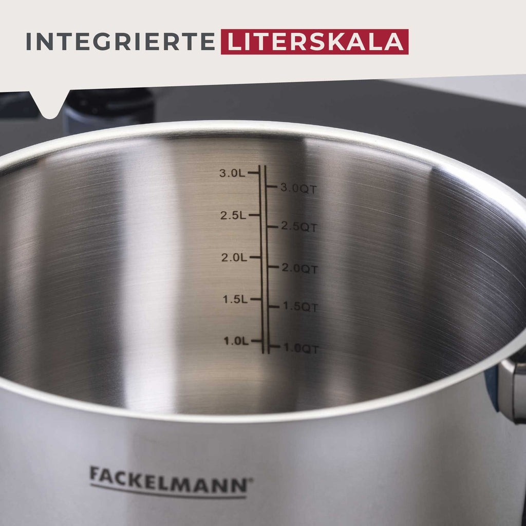 Literskala på innsiden av Kjele med lokk Essential Ø20 cm 3,4 L rustfritt stål blå