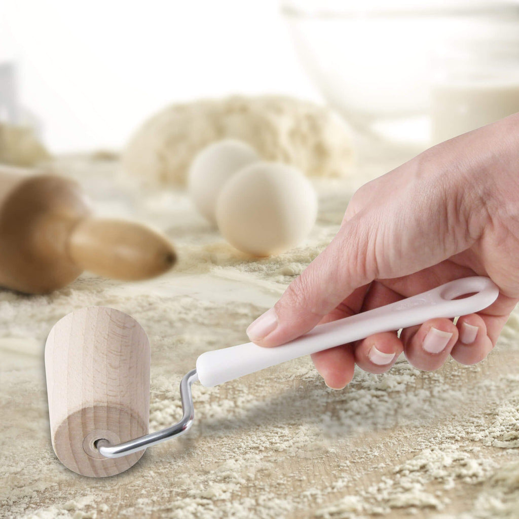 Kjevle tre 19 cm liten og hendig - Zenker detalj