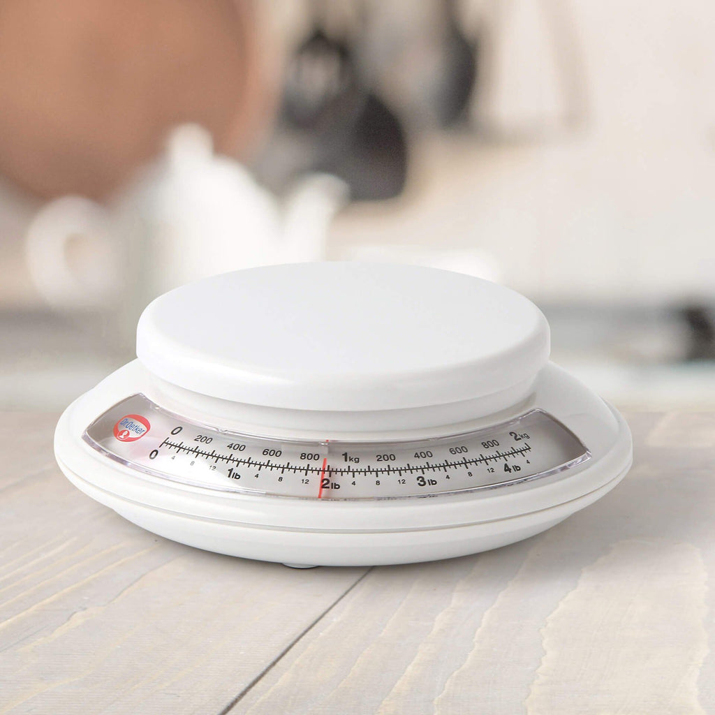 Kjøkkenvekt analog Ø17 cm - Dr. Oetker detalj av skala