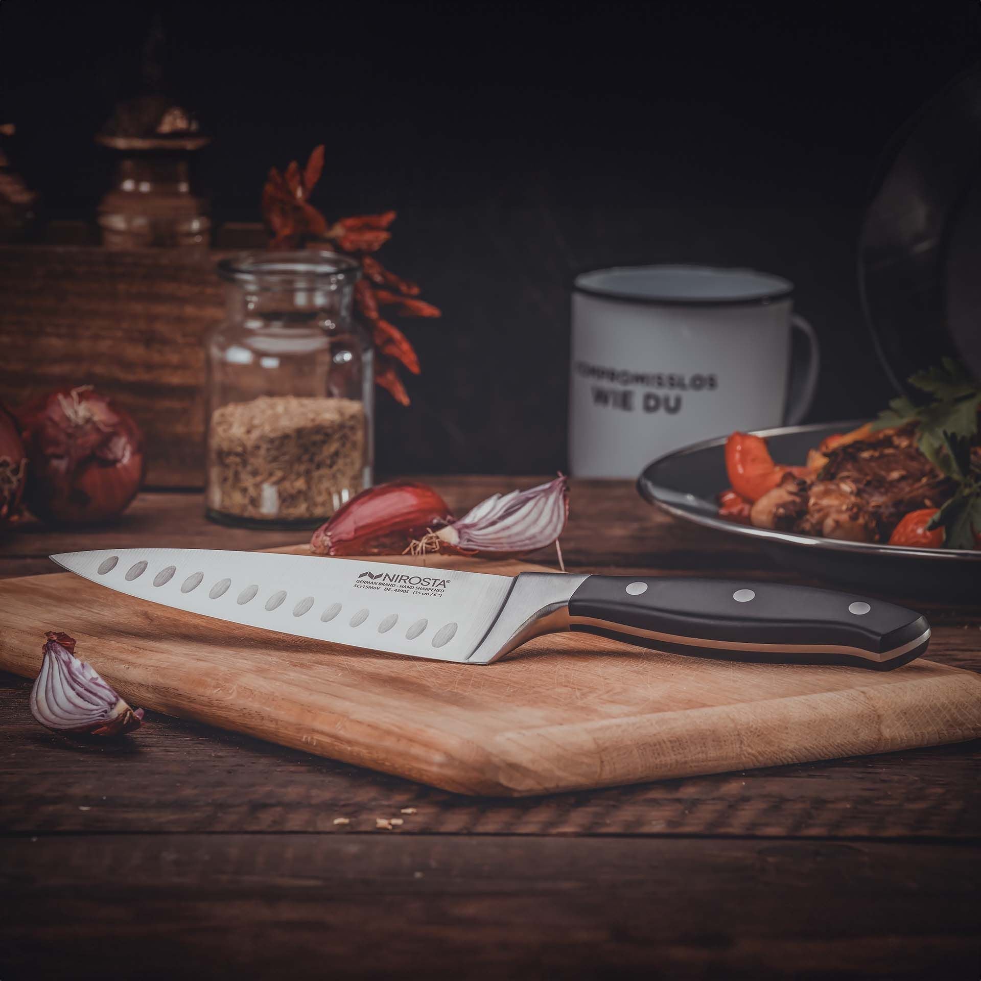 Ergonomisk grep på Kokkekniv Trinity 15 cm rustfritt stål blad