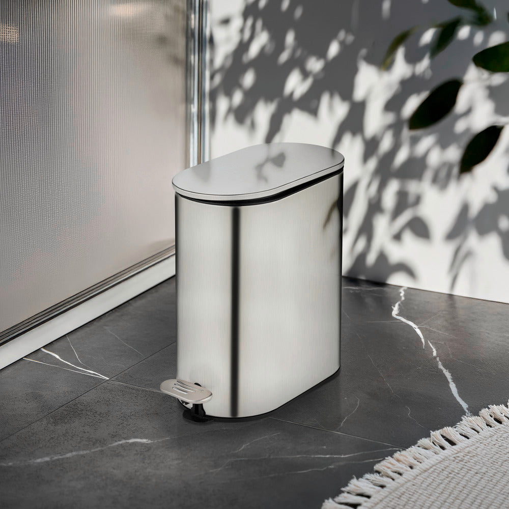 Kosmetikkbøtte rustfritt stål 5L svart med soft close nærbilde av materiale