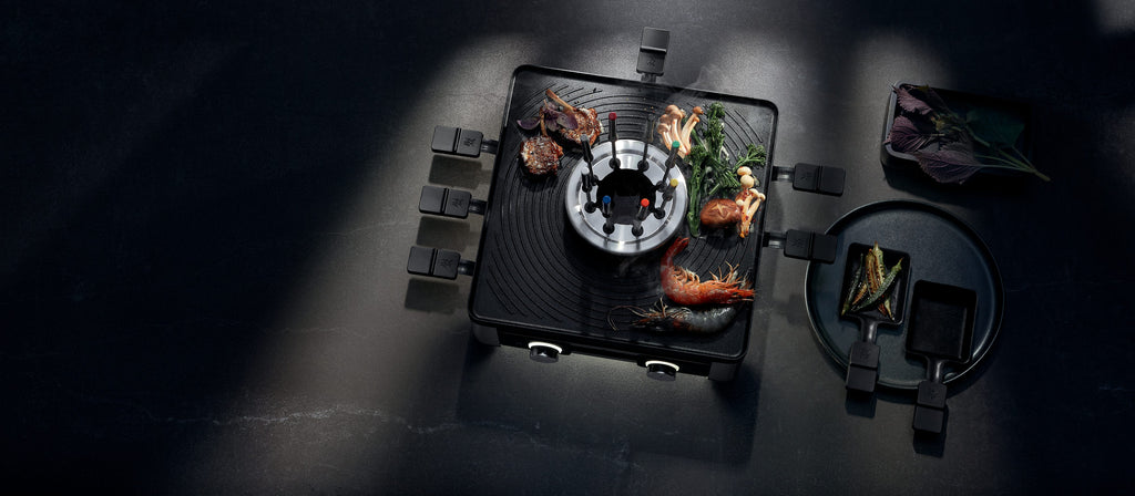 LED-belysning på Lumero gourmetstasjon 3-i-1 raclette, fondue og grill 1800W - WMF