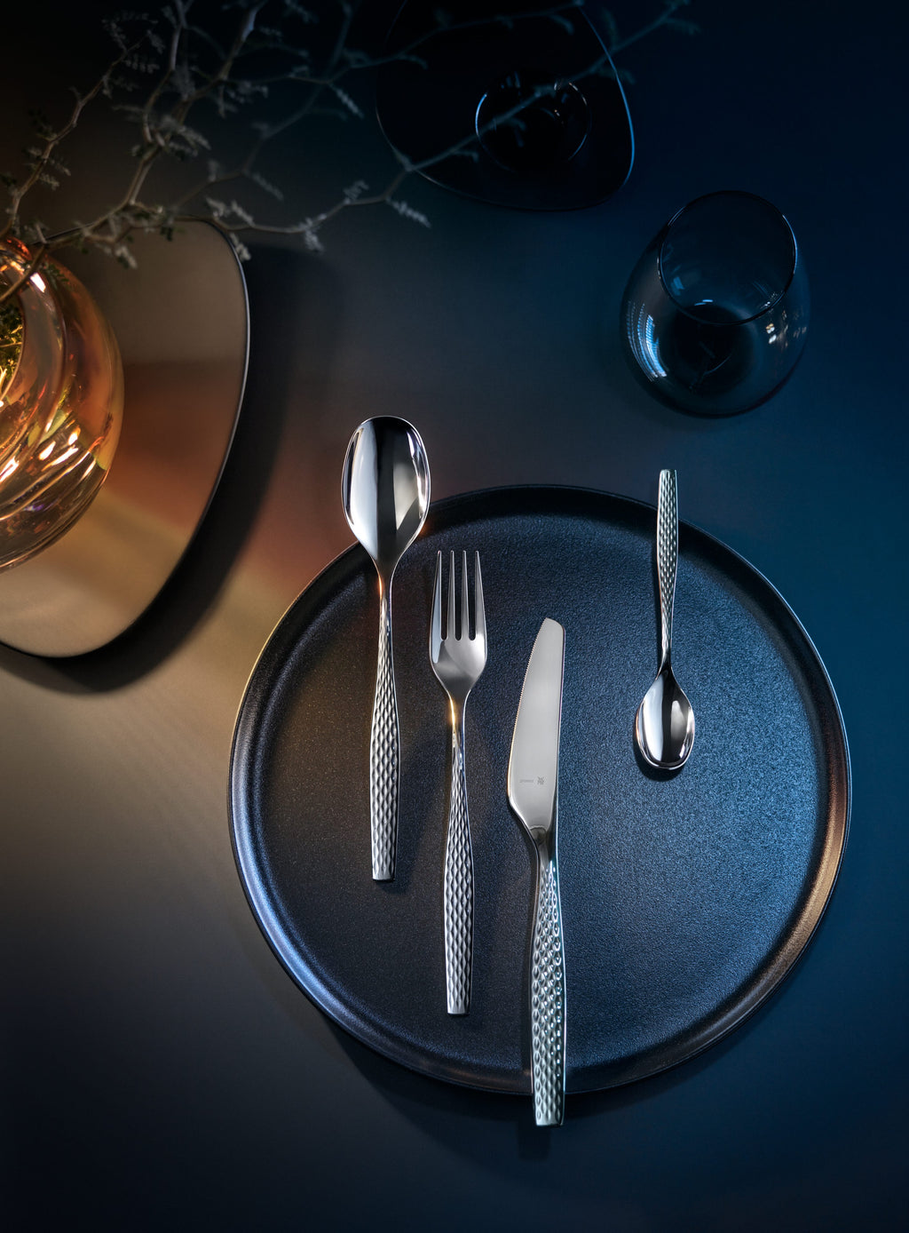 Detalj av Middagsgaffel Sentic polert Cromargan protect® - WMF