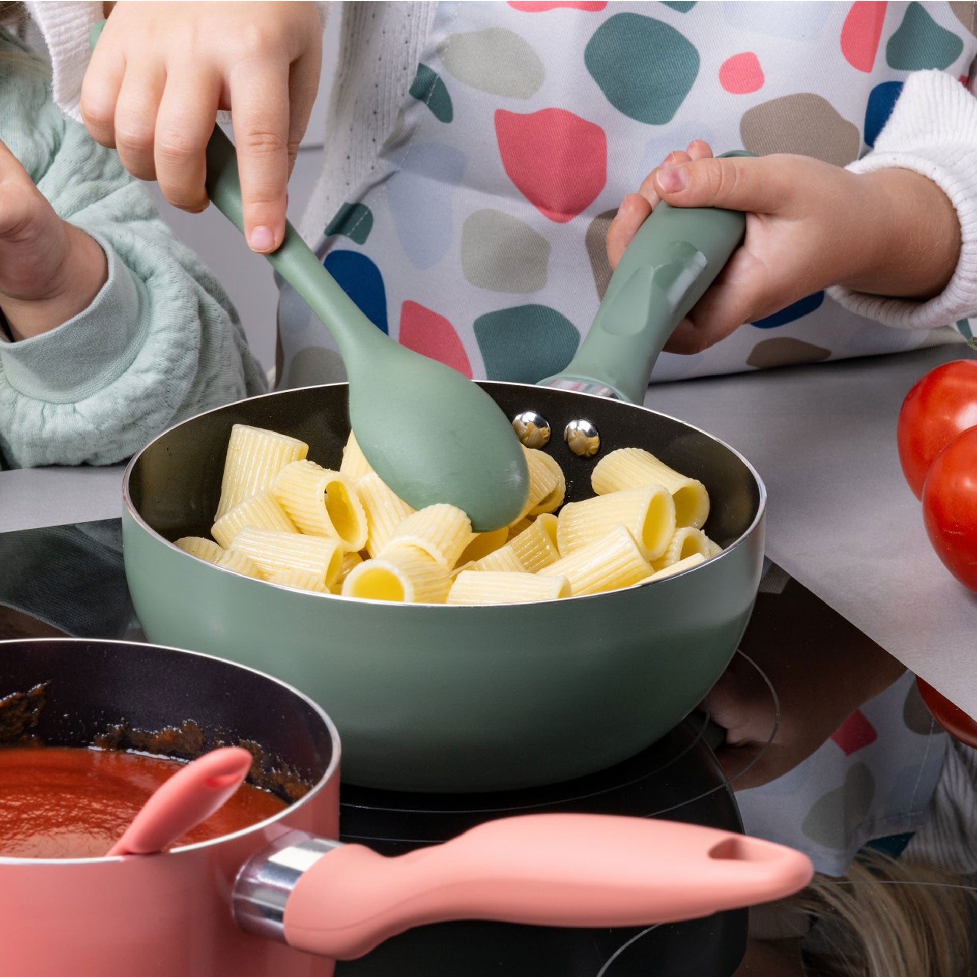 Mini wokpanne Ø18 cm resirkulert aluminium grønn bakside