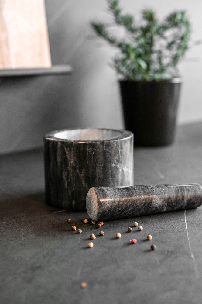 Morter marmor svart med pistill - WENKO fra toppen
