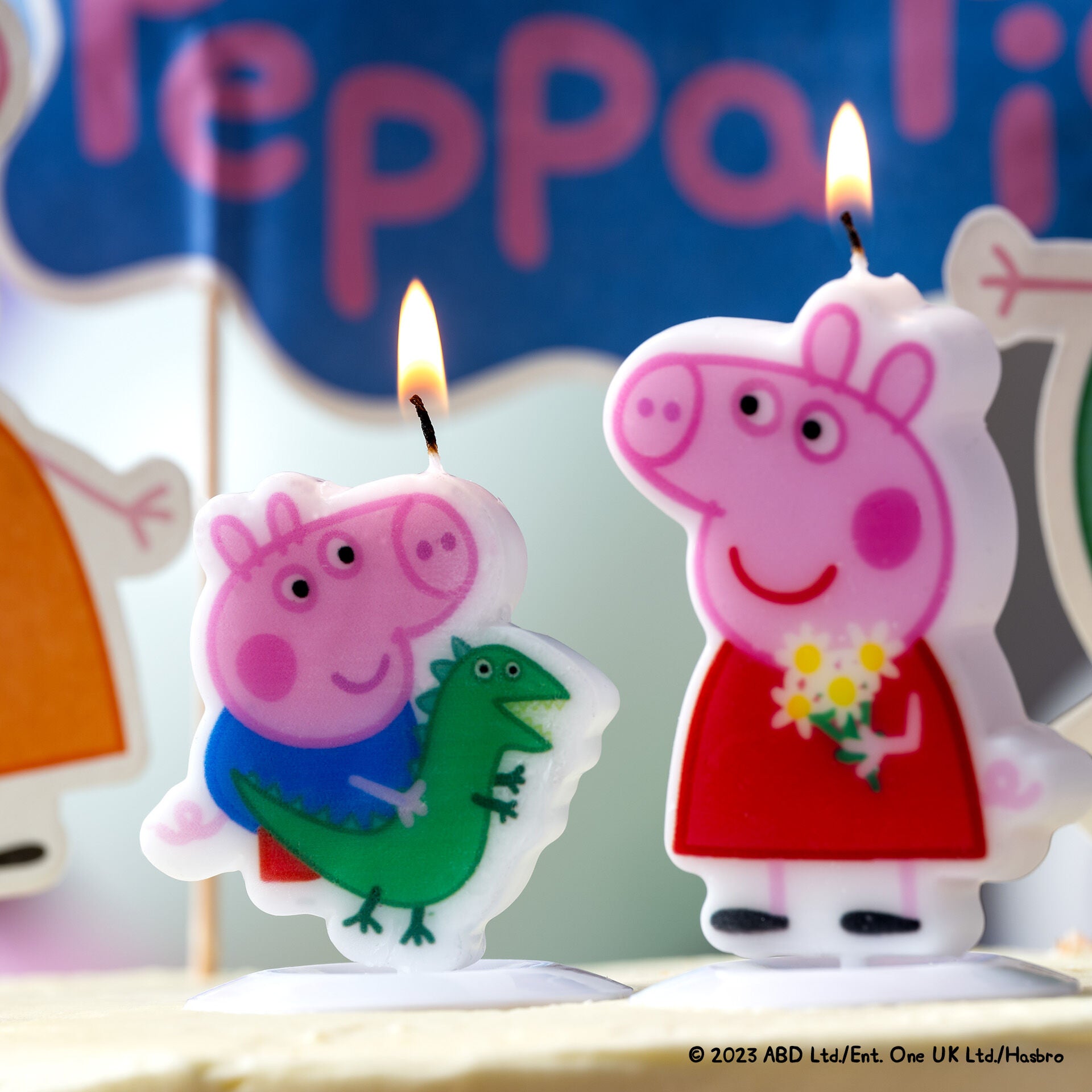 Motivlys Peppa Pig 3D-kakelys 2-delt sett nærbilde