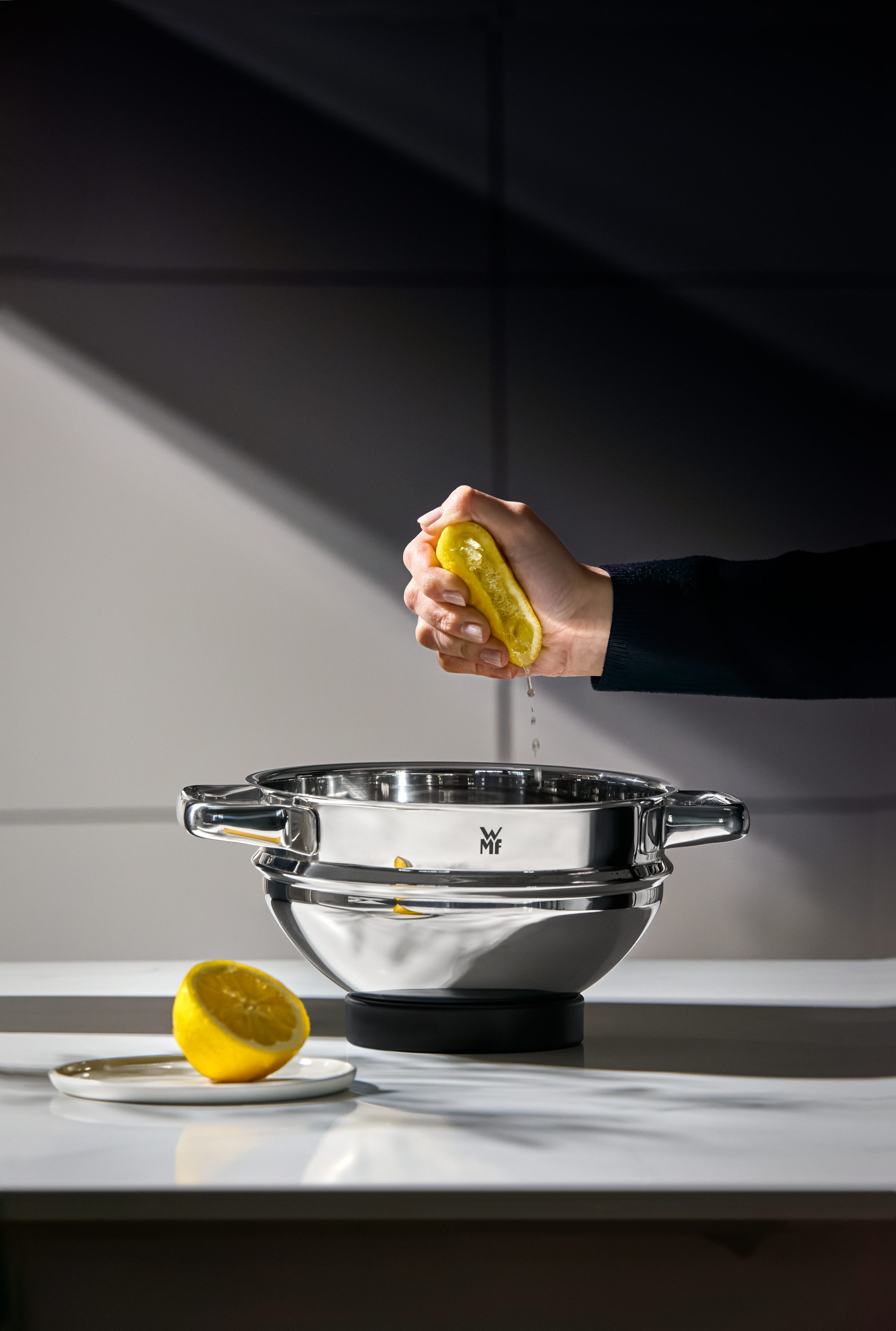 Nærbilde av stabiliseringsring på Rørebolle rustfritt stål 16,5 cm 1,7 L Compact Cuisine