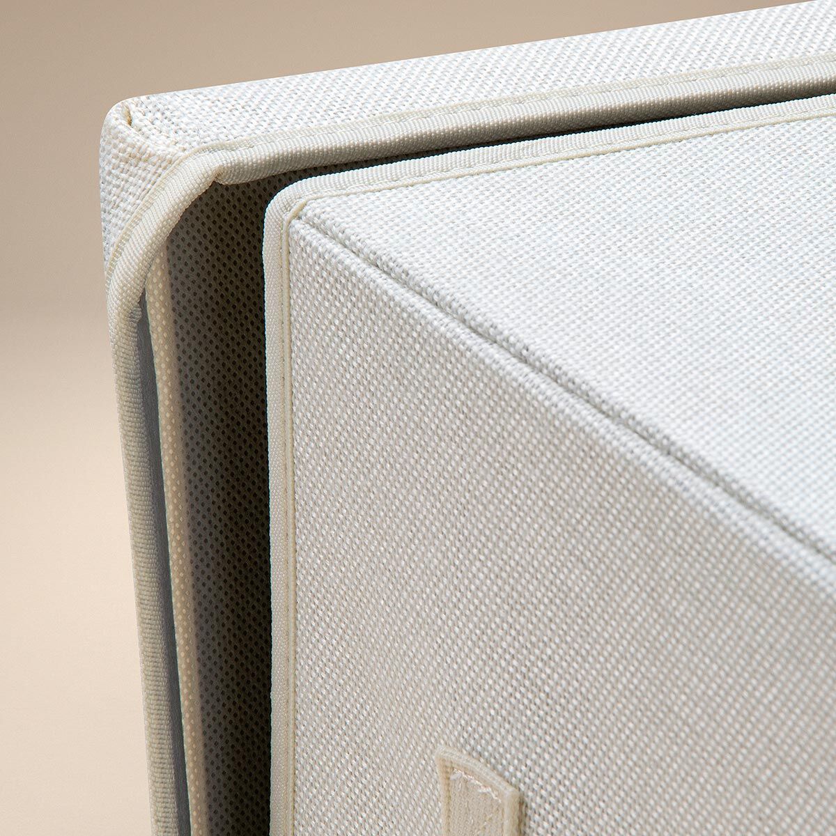 Montert oppbevaringsboks med lokk hundemotiv beige 33x33x33 cm