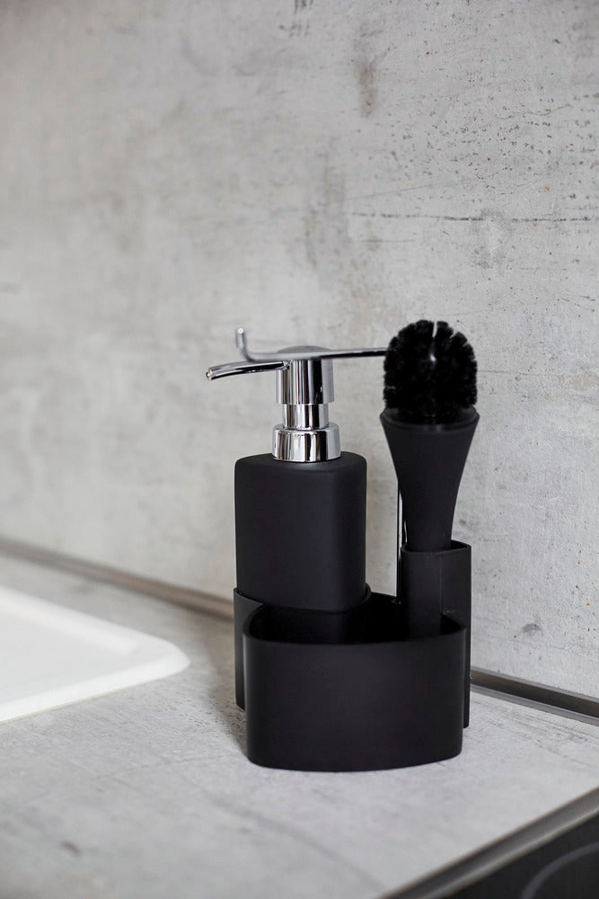 Soft-touch overflate på Oppvaskmiddeldispenser keramikk svart med svampholder