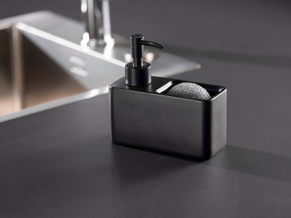 Nærbilde av dispenserpumpen på Oppvaskmiddeldispenser svart 150 ml - Wenko