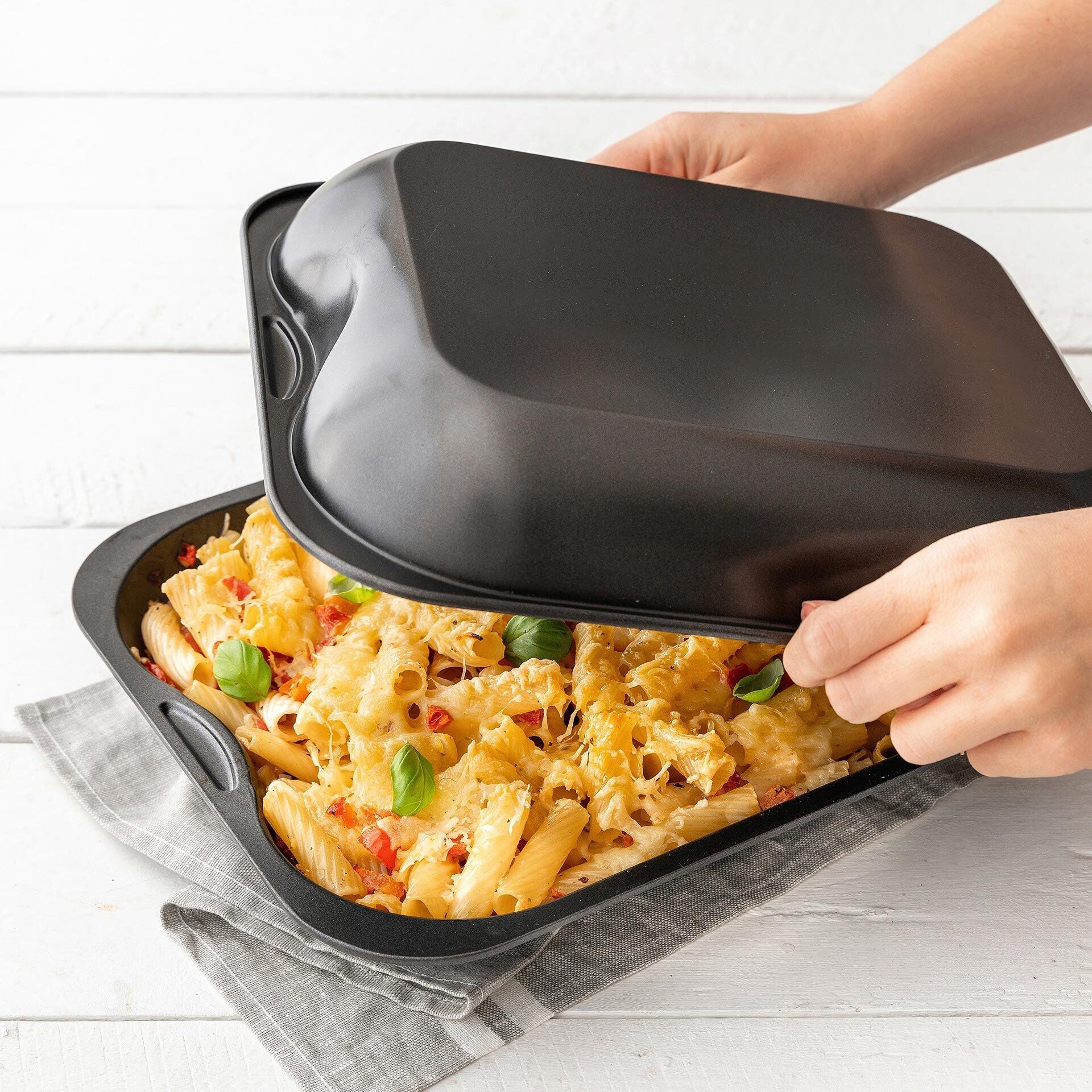 Ovnsform 33x27 cm non-stick Special Cooking - Zenker montert i ovn