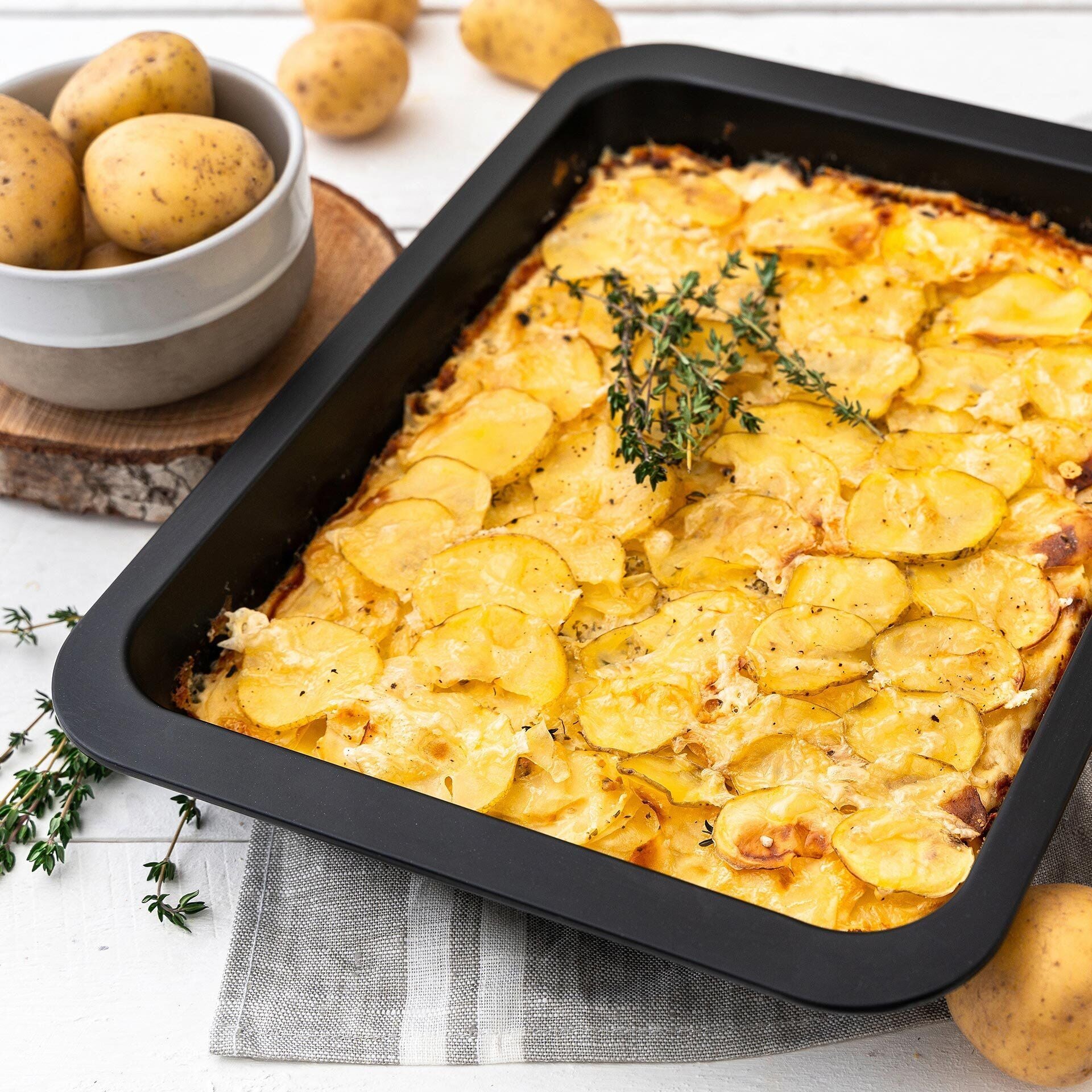 Ovnsform non-stick 40x29 cm ekstra dyp varmebestandig til 230°C - Zenker bakside