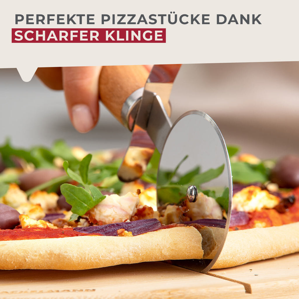 Pizzahjul rustfritt stål med bøkeskaft FSC i bruk