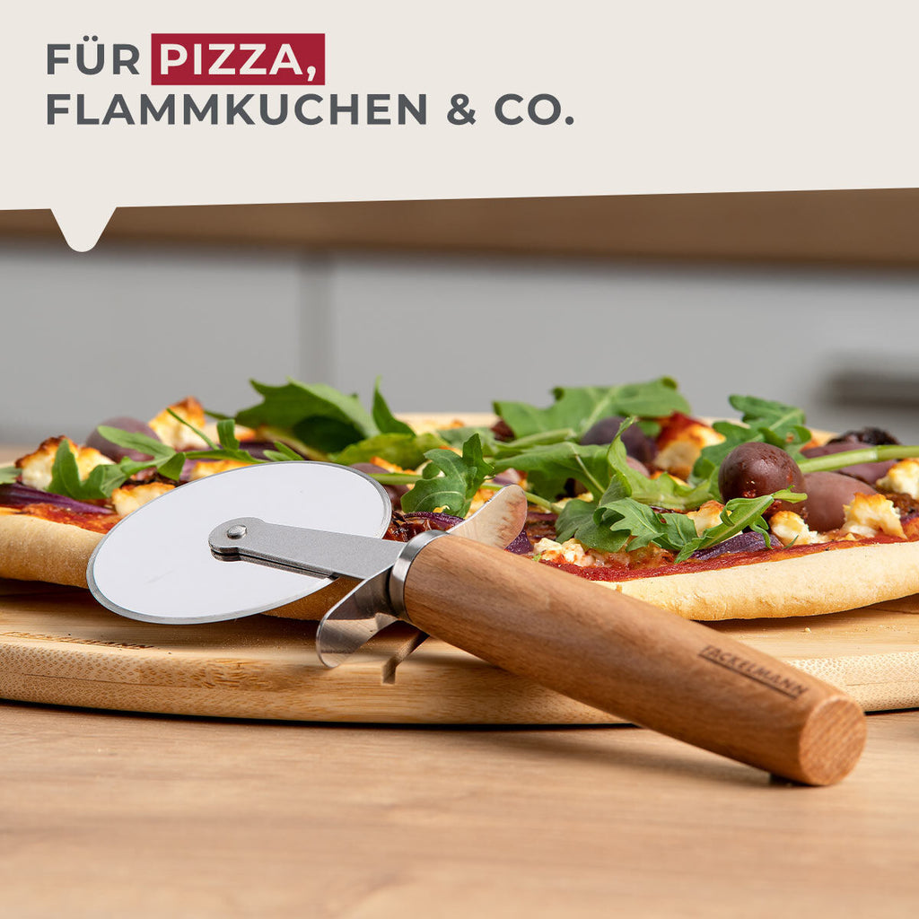 Pizzahjul rustfritt stål med bøkeskaft FSC nærbilde av trehåndtak