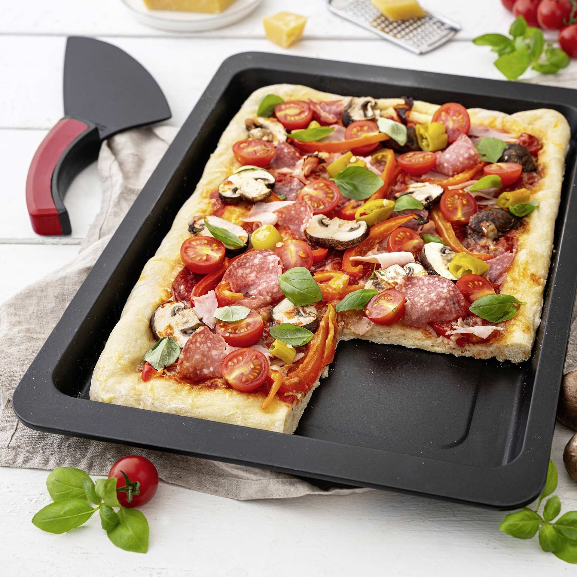 Bakside av Pizzaplate rektangulær 42x29 cm non-stick - Zenker