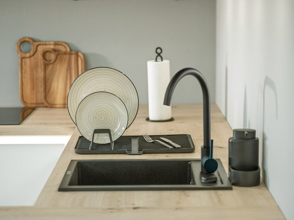 Oversikt av Såpedispenser svart med svampholder 0,4 L plast Schöner Wohnen