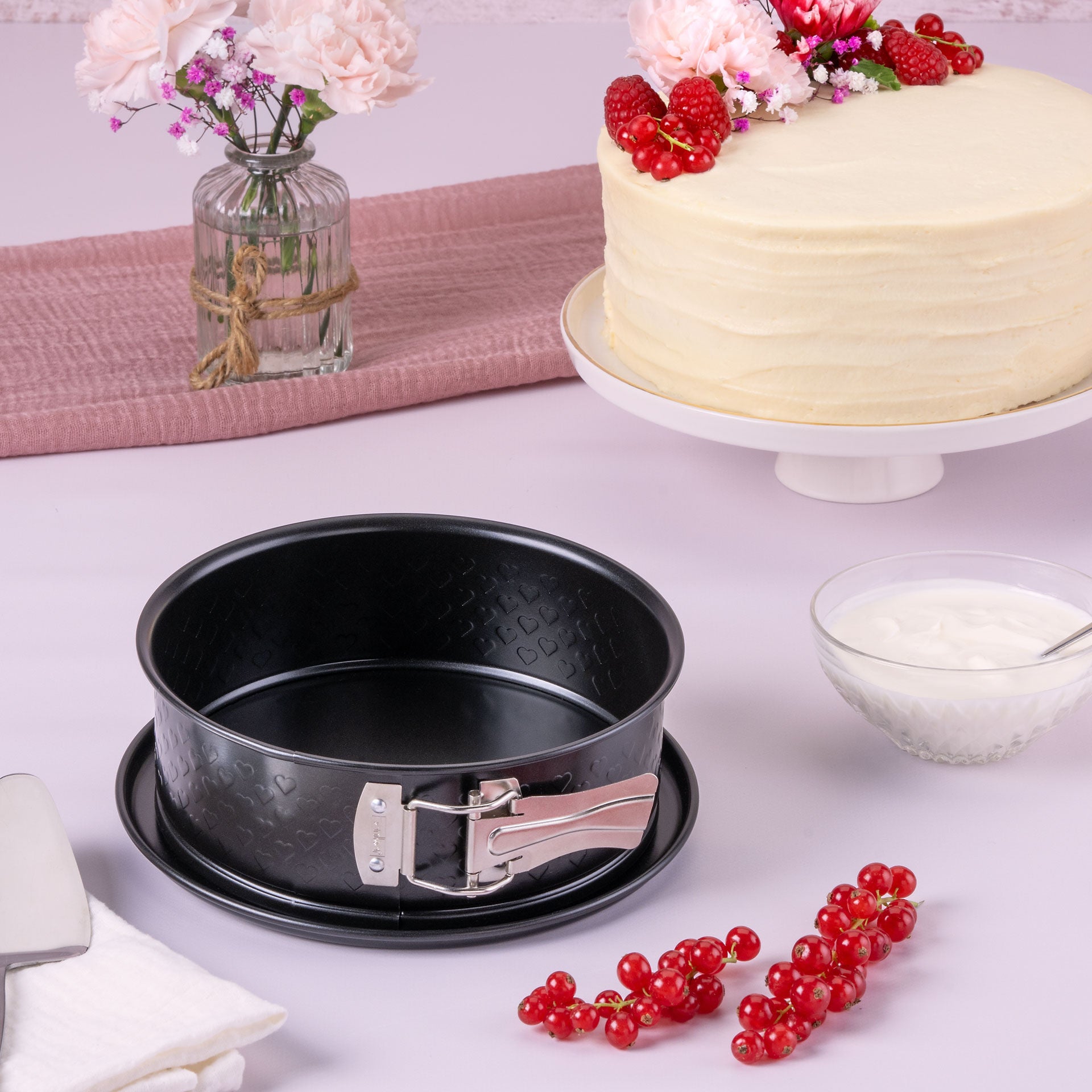 Springform med flat bunn non-stick Ø18 cm hjertemønster - Zenker bakside