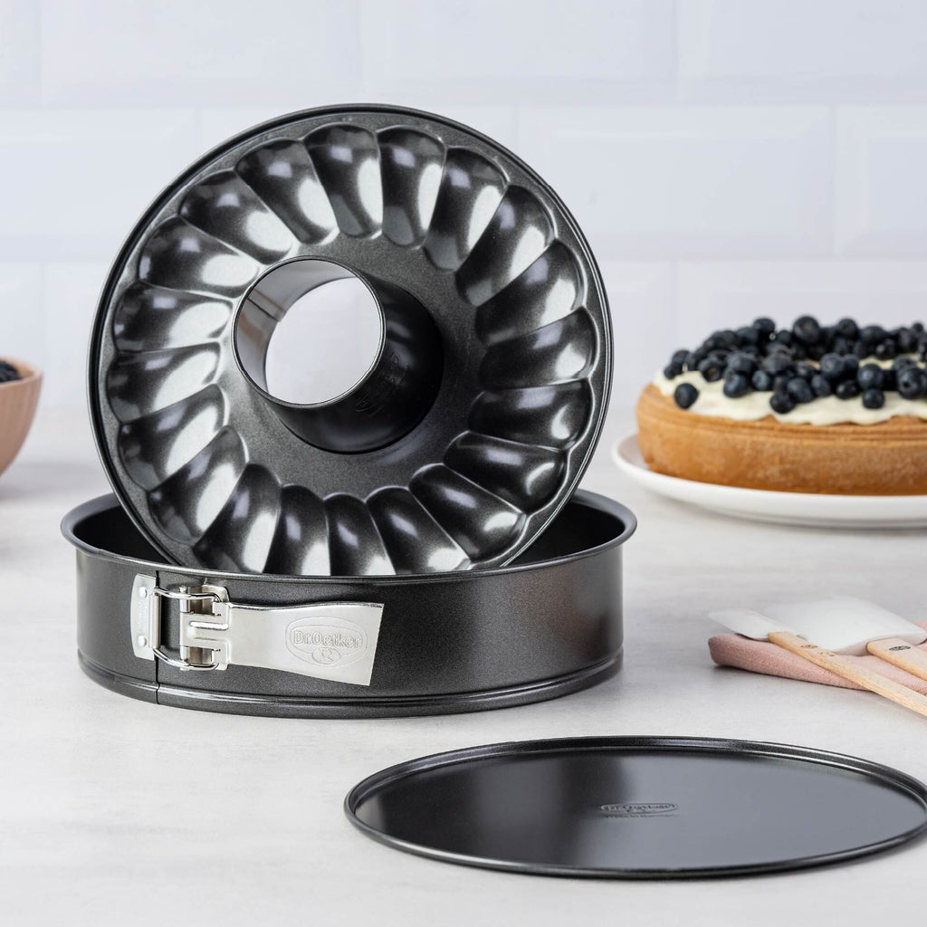 Springform med flat- og rørbunn Ø26 cm non-stick keramikk Dr. Oetker bakside