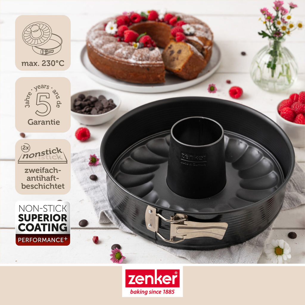 Detaljbilde av non-stick belegg på Springform med flat- og rørbunn non-stick Ø28 cm - Zenker