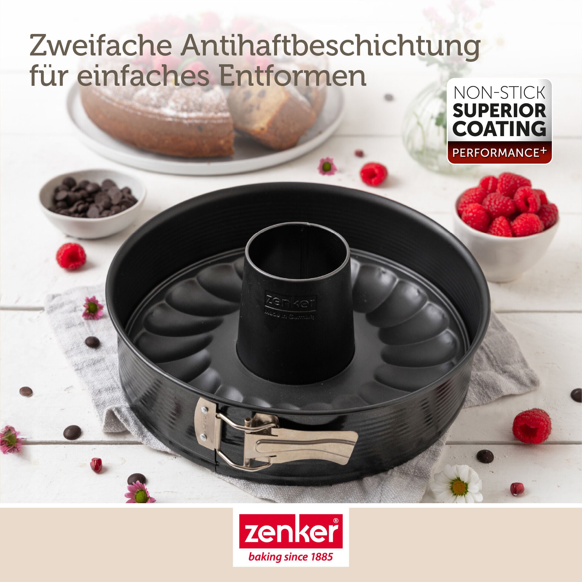 Springform med flat- og rørbunn non-stick Ø28 cm - Zenker i bruk