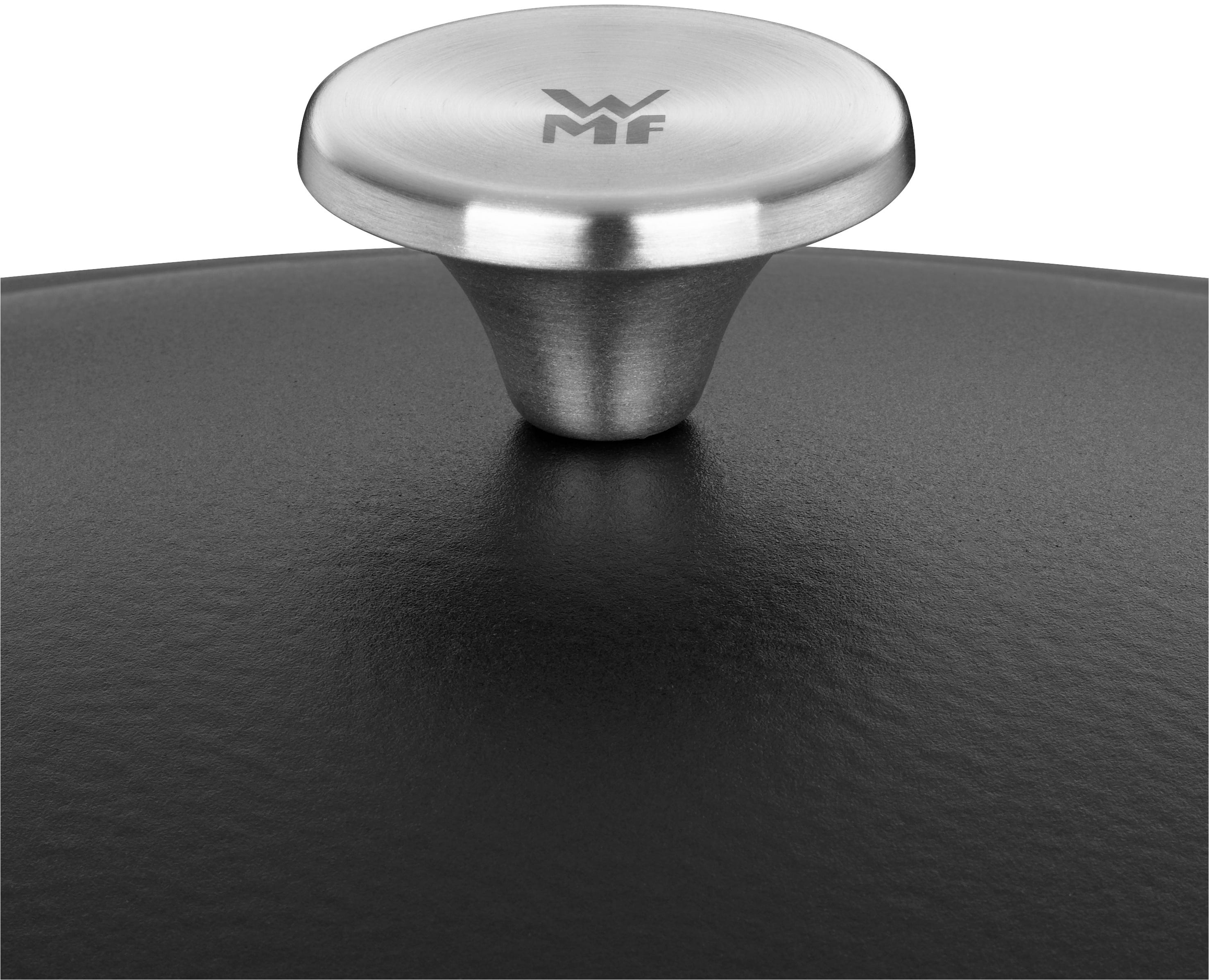 Stekegryte støpejern med lokk 30 cm 5,2 L oval emaljert - WMF montert på kokeplate