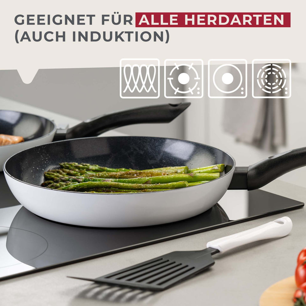 Stekepanne Arcadalina keramikk non-stick Ø28 cm montert på komfyr