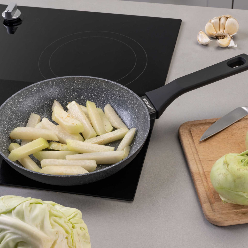 Stekepanne Cosmo keramikk non-stick Ø24 cm bakside