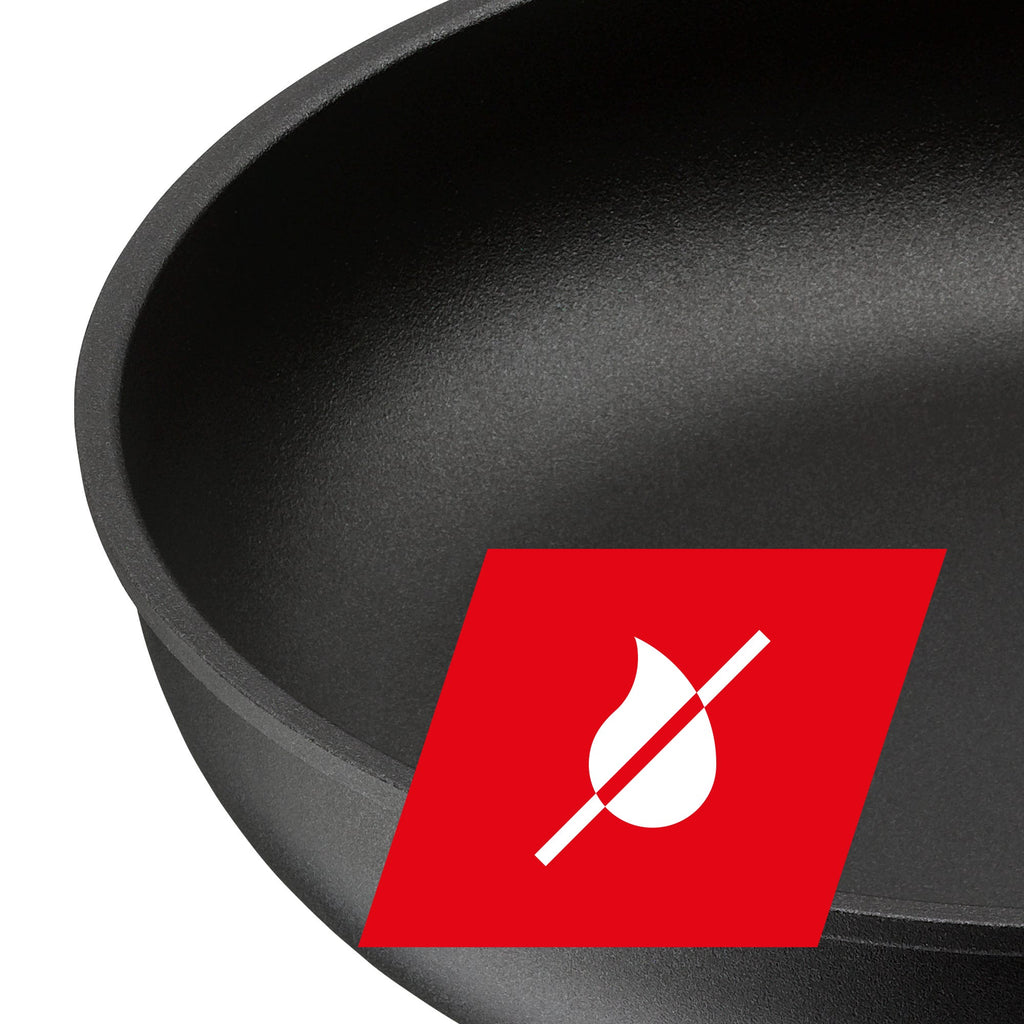 Stekepanne Merida 28 cm aluminium non-stick induksjon håndtak detalj
